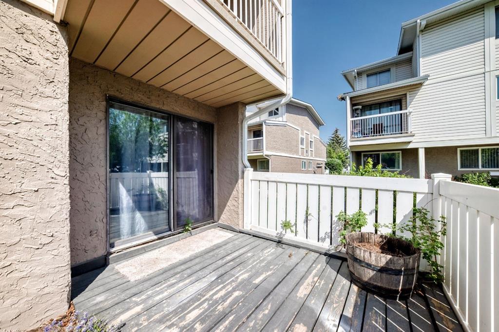 Fifth View of 46, 3015 51 Street SW, Glenbrook, Calgary, Alberta, T3E 6N5