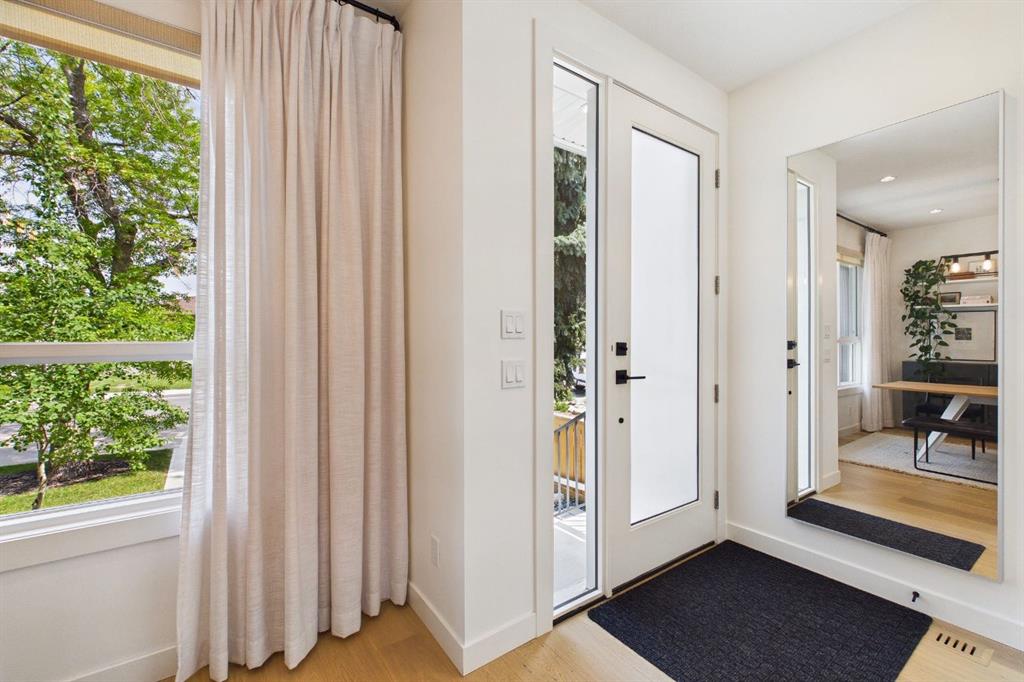 Fourth View of 1013 Regal Crescent NE, Renfrew, Calgary, Alberta, T2E 5G9