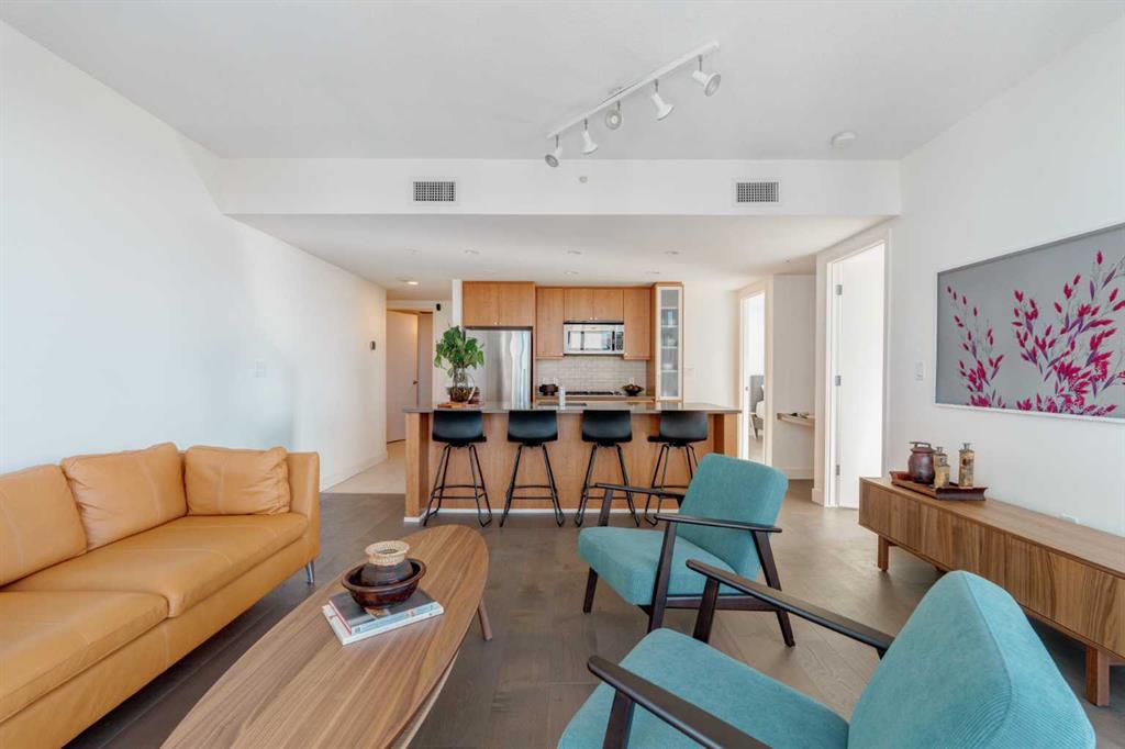 Fourth View of 1008, 1118 12 Avenue SW, Beltline, Calgary, Alberta, T2R 0P4