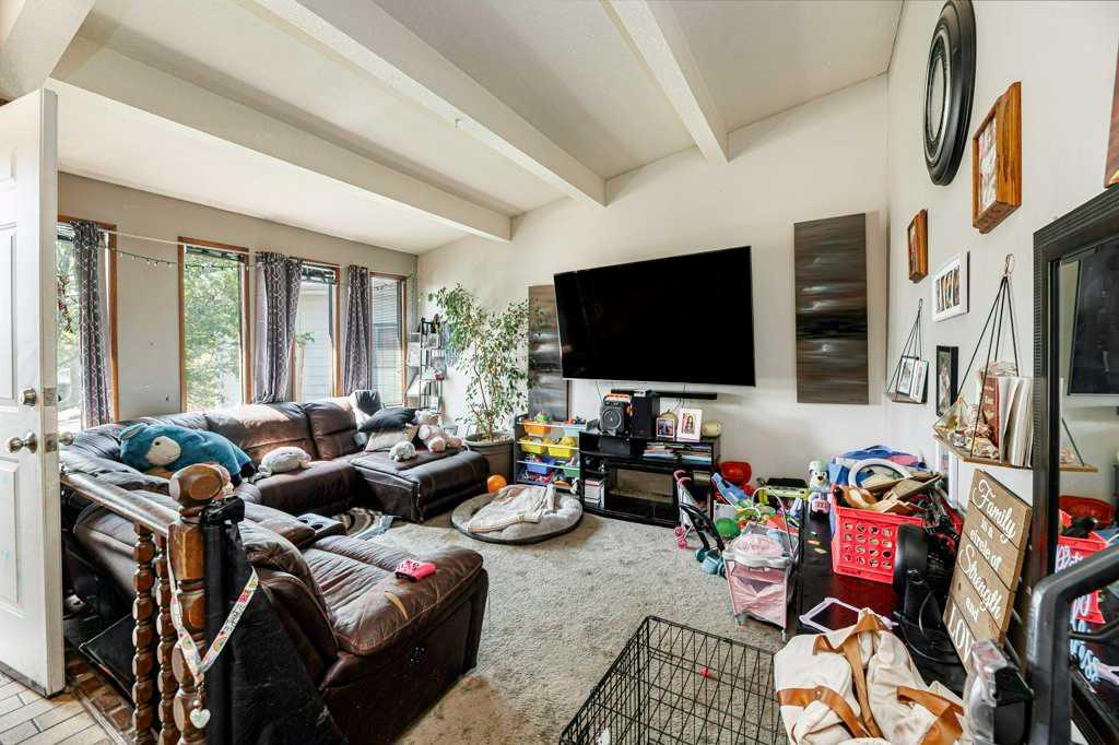 Fourth View of 20 Goard Close , Glendale Park Estates, Red Deer, Alberta, T4P 2M2