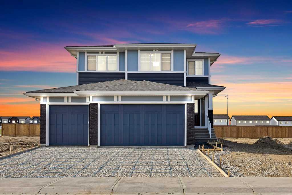 846 Chelsea Village S, A2315933, Alberta,
