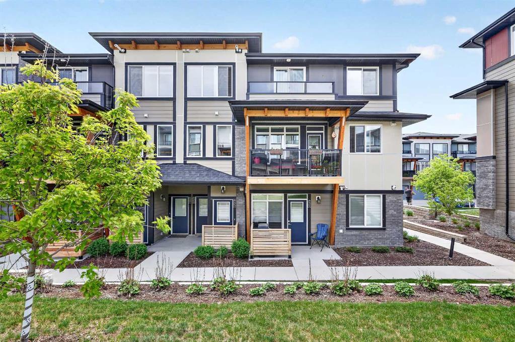 33, 230 Seton Passage SE, A2315966, Alberta,