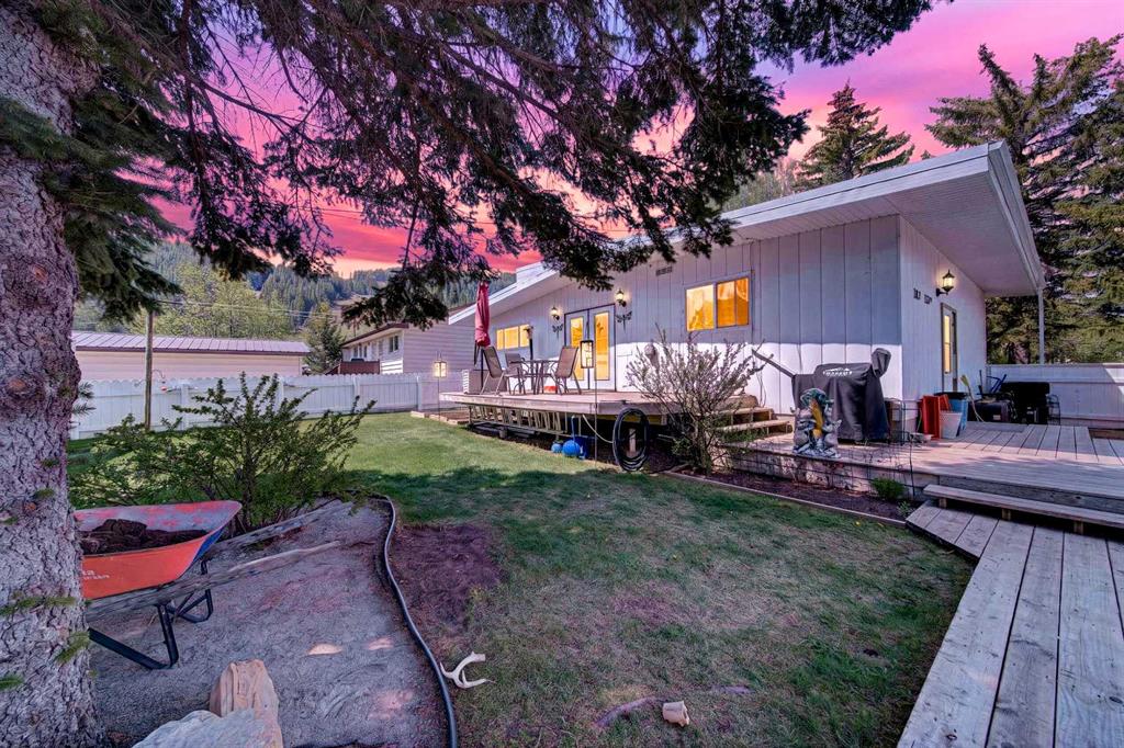 Third View of 1813 123 STREET  , NONE, Blairmore, Alberta, T0K0E0