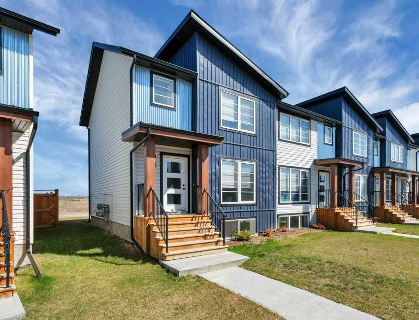 58 Lake Street , A2315993, Alberta,