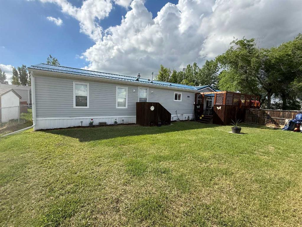 11, 300 Railway Avenue , A2316091, Alberta,