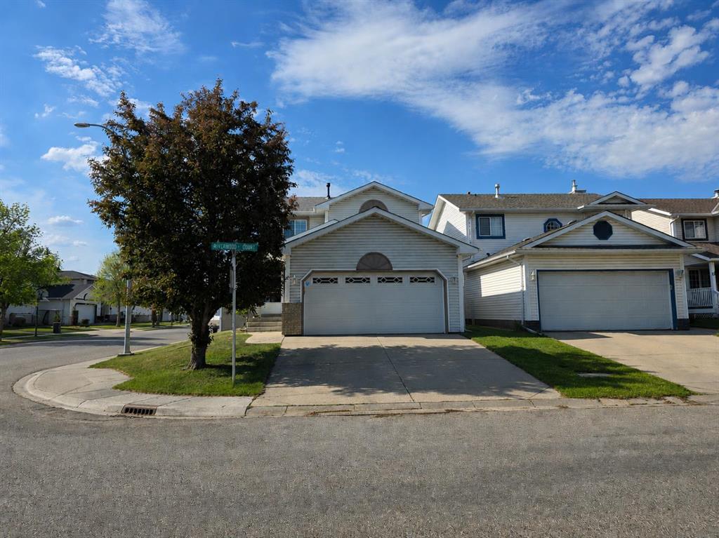 3 Riverwood Court SE, A2316110, Alberta,
