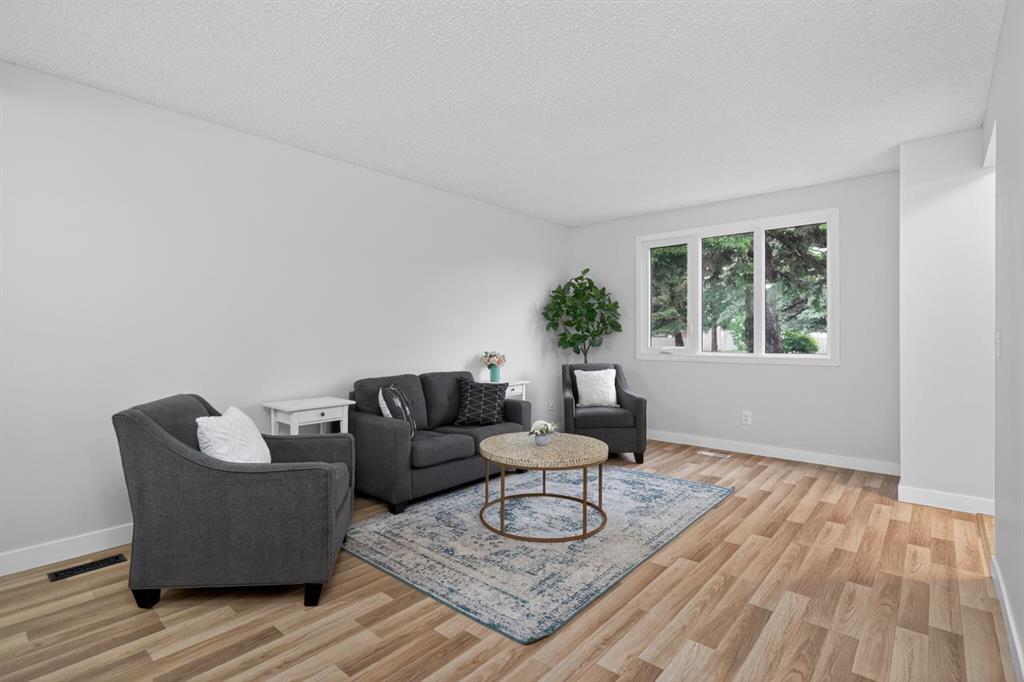 Fourth View of 86, 203 Lynnview Road SE, Ogden, Calgary, Alberta, T2C2C6
