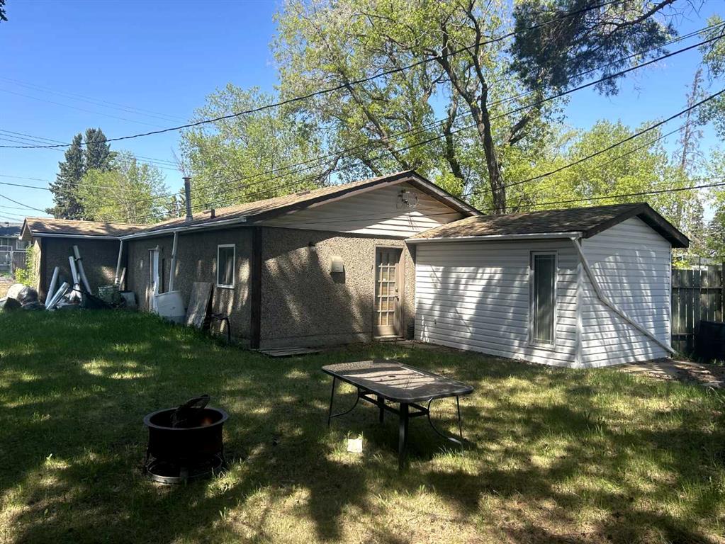 Third View of 3206 49 Avenue , Aurora, Lloydminster, Saskatchewan, S9V 0R4