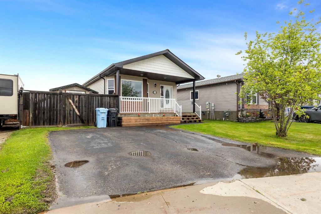 140 Sumac Crescent , A2316131, Alberta,
