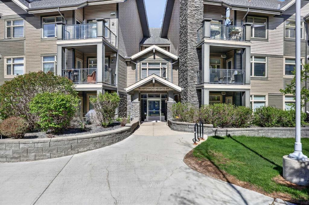216, 35 Aspenmont Heights SW, A2316149, Alberta,