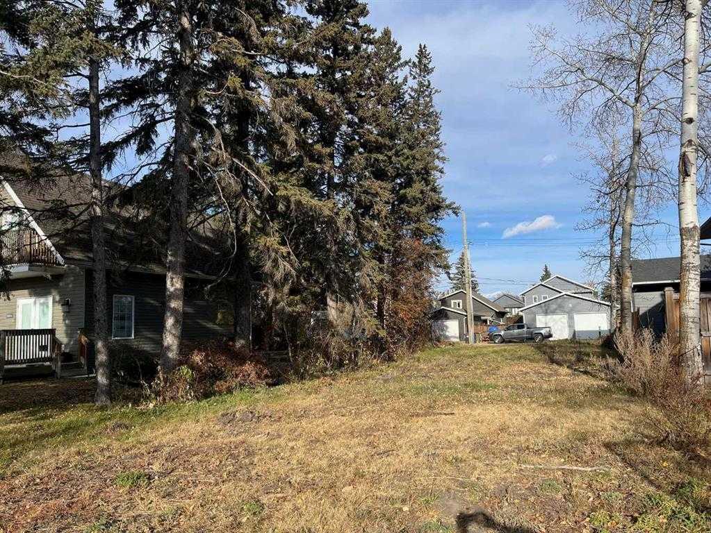 5027 35 Street , A2316165, Alberta,