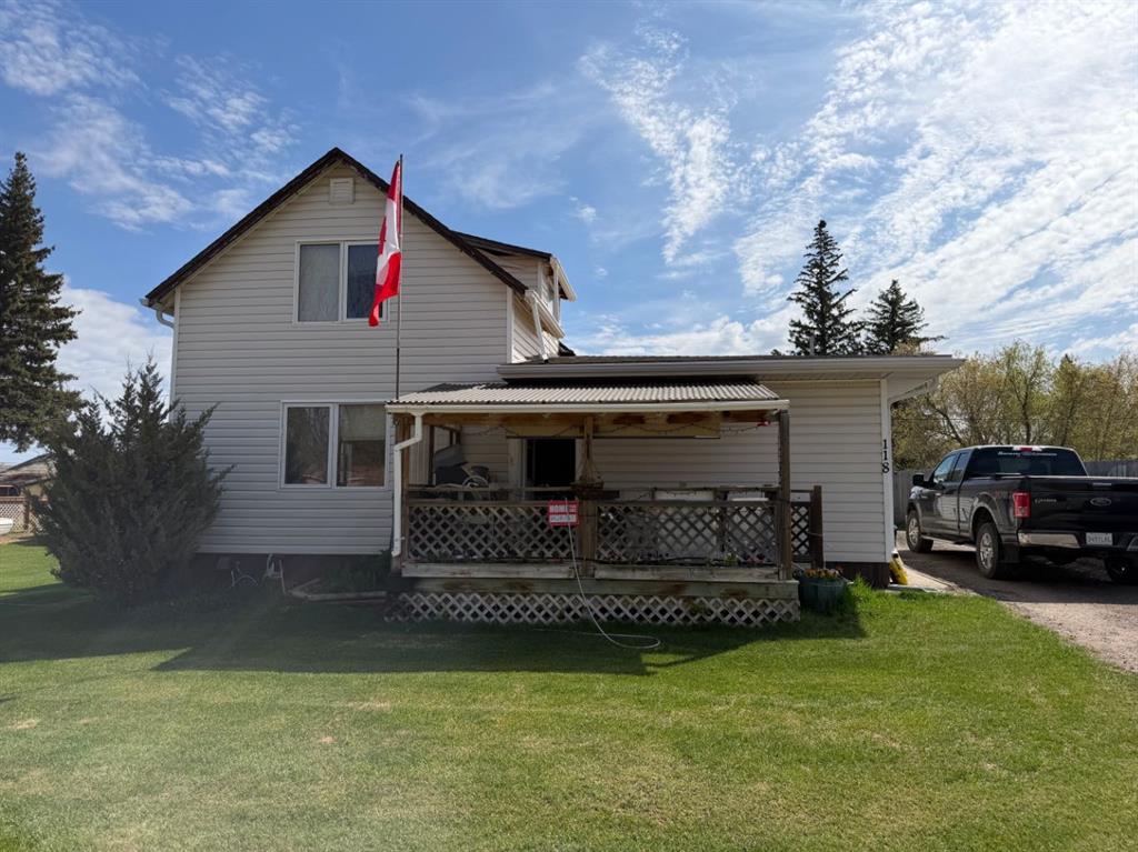 118 2 Street W, A2316194, Saskatchewan,