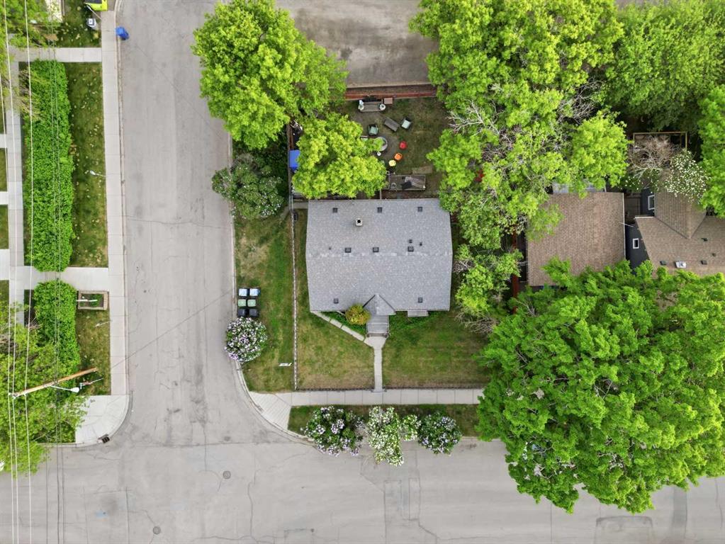 MLS® listing #111590190 for sale located at 1339 11 Avenue SE