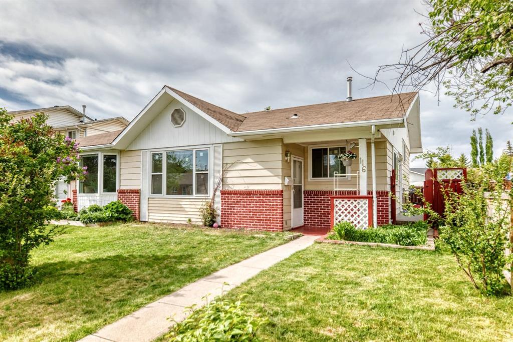 116 Pineson Place NE, A2316268, Alberta,