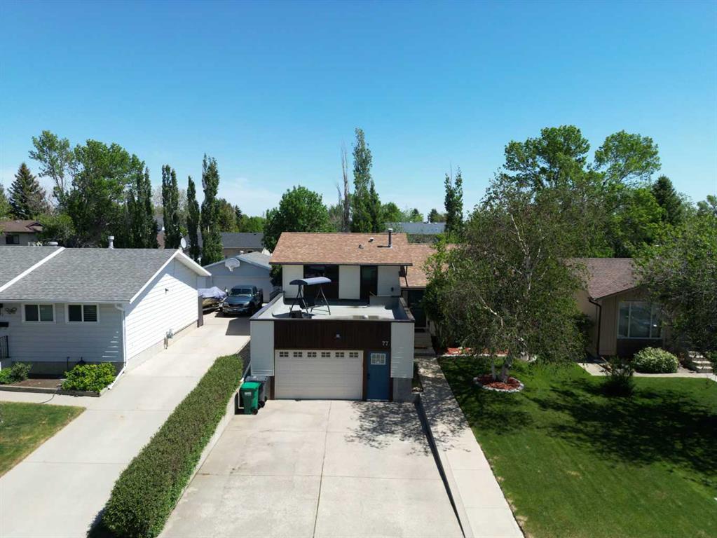 77 Iroquois Crescent W, A2316274, Alberta,