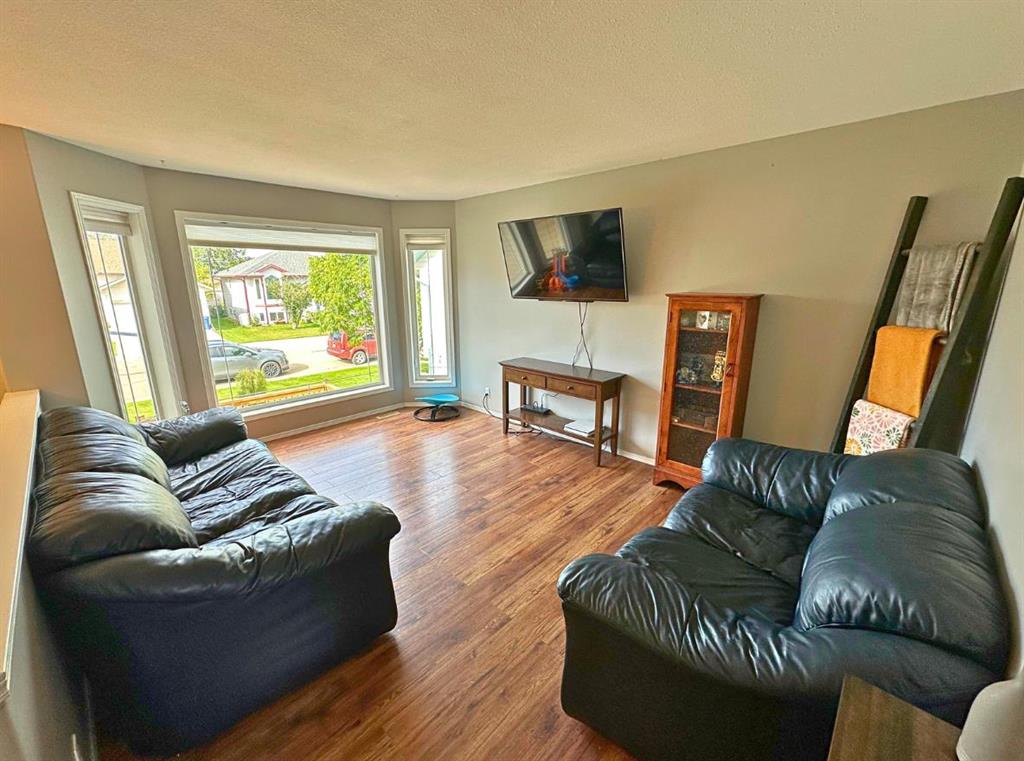 Fourth View of 24 Elreg Street , Park Place, Penhold, Alberta, T0M 1R0