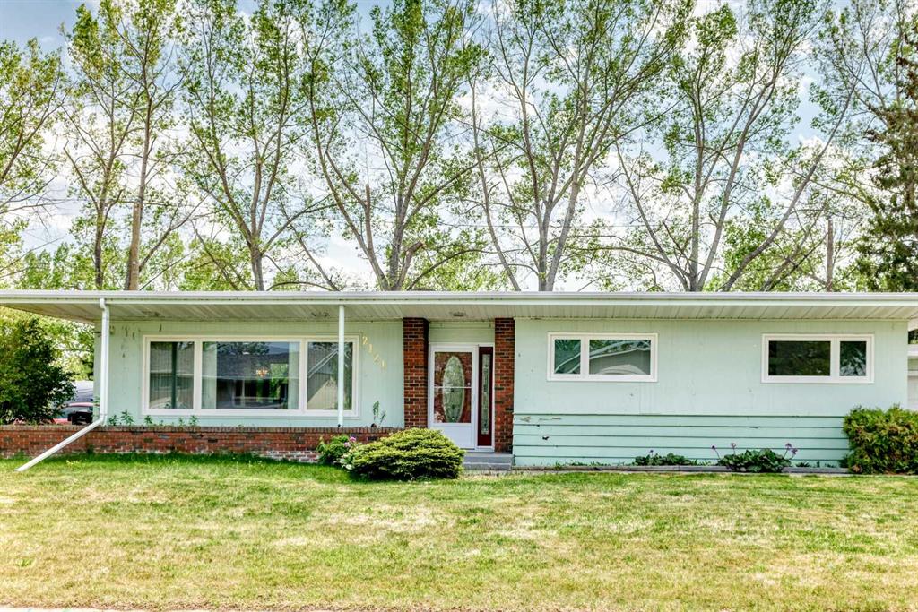 Third View of 2121 Westview Crescent , NONE, Bowden, Alberta, T0M 0K0