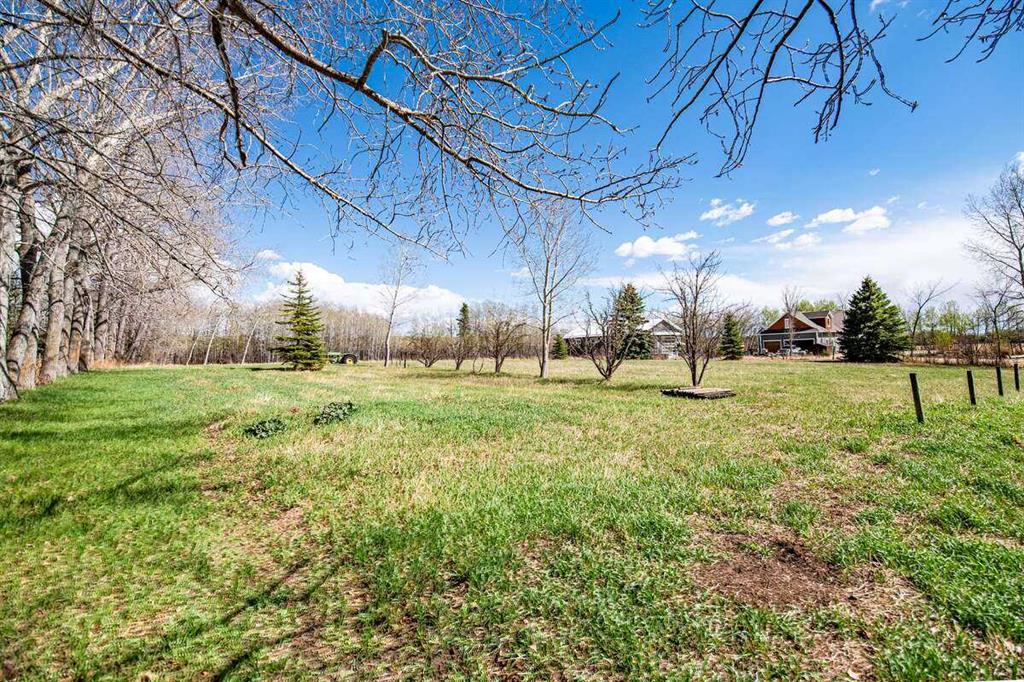41 A 26553 Hwy 11  , A2316277, Alberta,