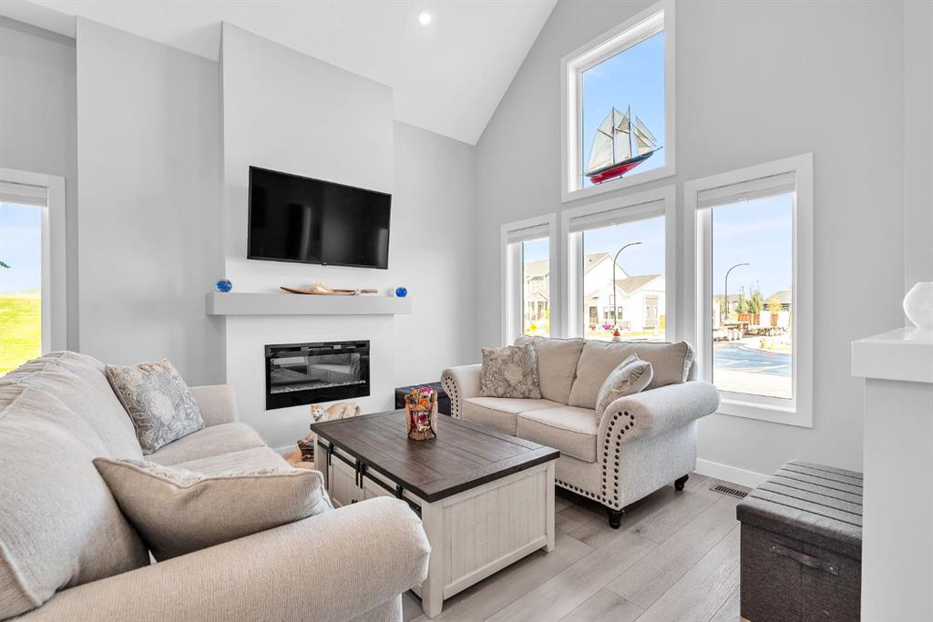 Fourth View of 1098 Creekside Boulevard SW, Pine Creek, Calgary, Alberta, T2X 5K6