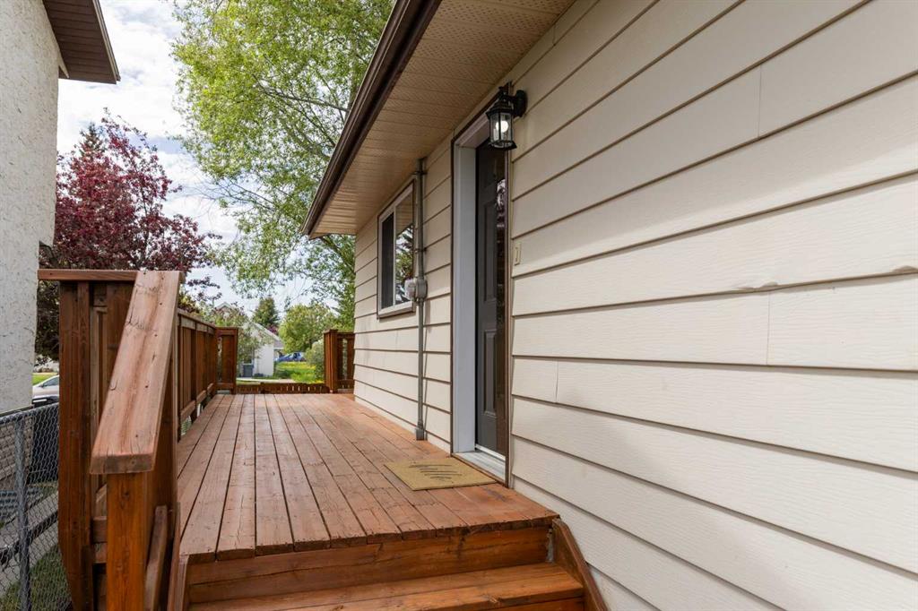Third View of 4811 47 Street , NONE, Rocky Mountain House, Alberta, T4T 1C3