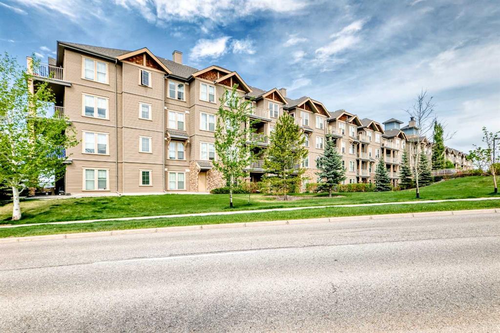 111, 207 Sunset Drive , A2316317, Alberta,