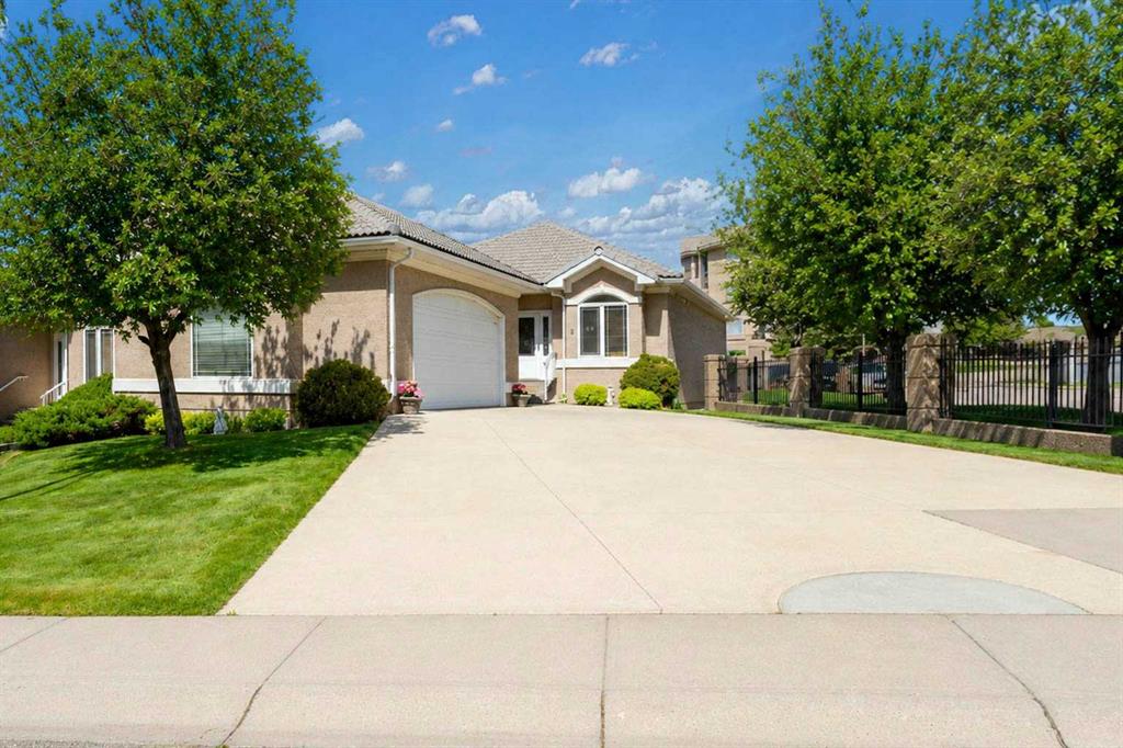 8 River Ridge Drive NW, A2316323, Alberta,