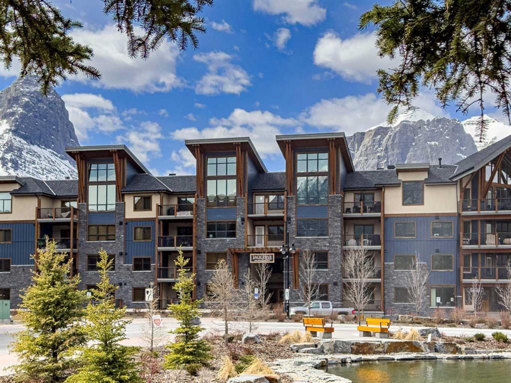 302, 1105 Spring Creek Drive  , A2316376, Alberta,
