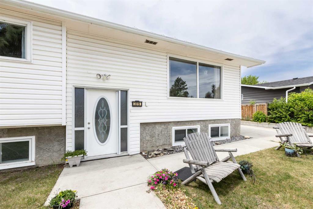 Third View of 3519 51A Avenue , Southeast Innisfail, Innisfail, Alberta, T4G 1H4