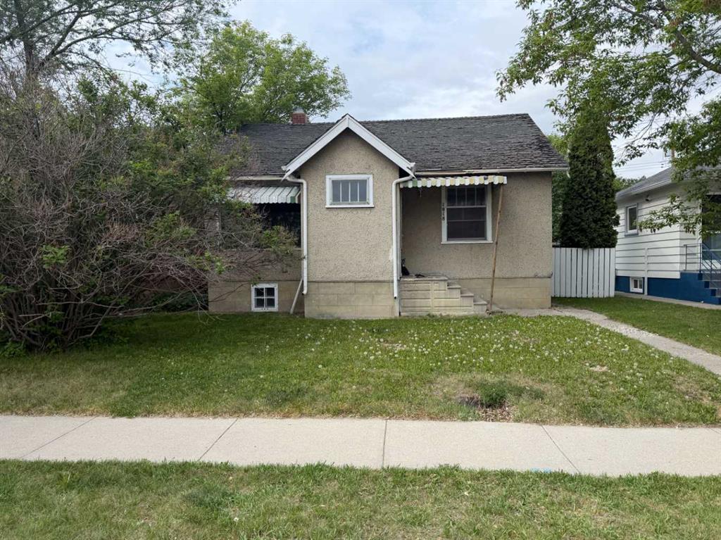 Fourth View of 1018 17 Avenue NW, Mount Pleasant, Calgary, Alberta, T2M 0P4