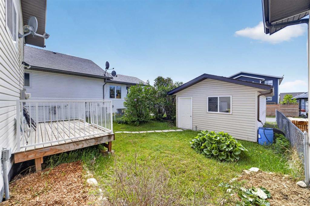 Third View of 621 5 Avenue SW, NONE, Sundre, Alberta, T0M 0X0