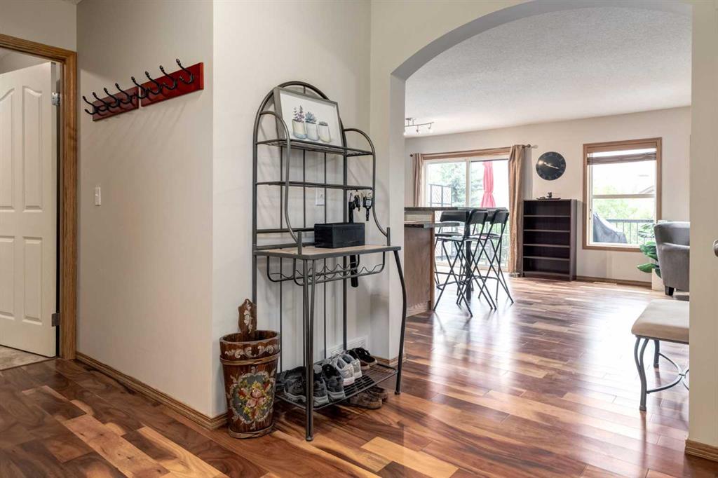 Third View of 427 Tuscany Ridge Heights NW, Tuscany, Calgary, Alberta, T3L 3B6
