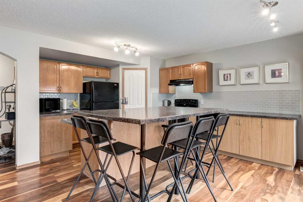 Fourth View of 427 Tuscany Ridge Heights NW, Tuscany, Calgary, Alberta, T3L 3B6