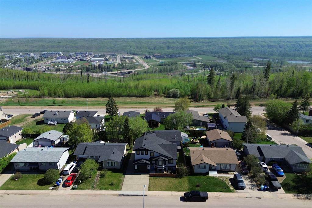 Fourth View of 148 Beaconwood Place , Beacon Hill, Fort McMurray, Alberta, T9H 2T1