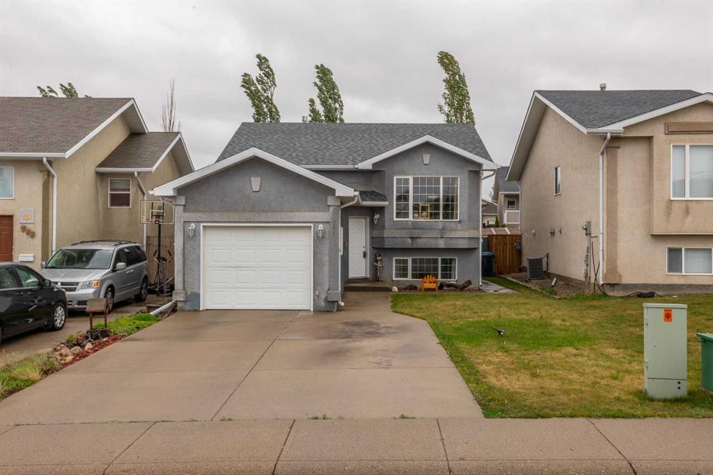 781 Red Crow Boulevard W, A2316602, Alberta,
