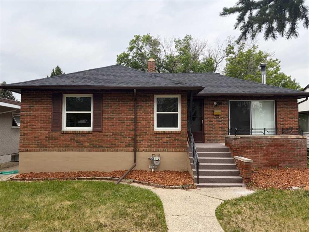 520 20 Street S, A2316618, Alberta,