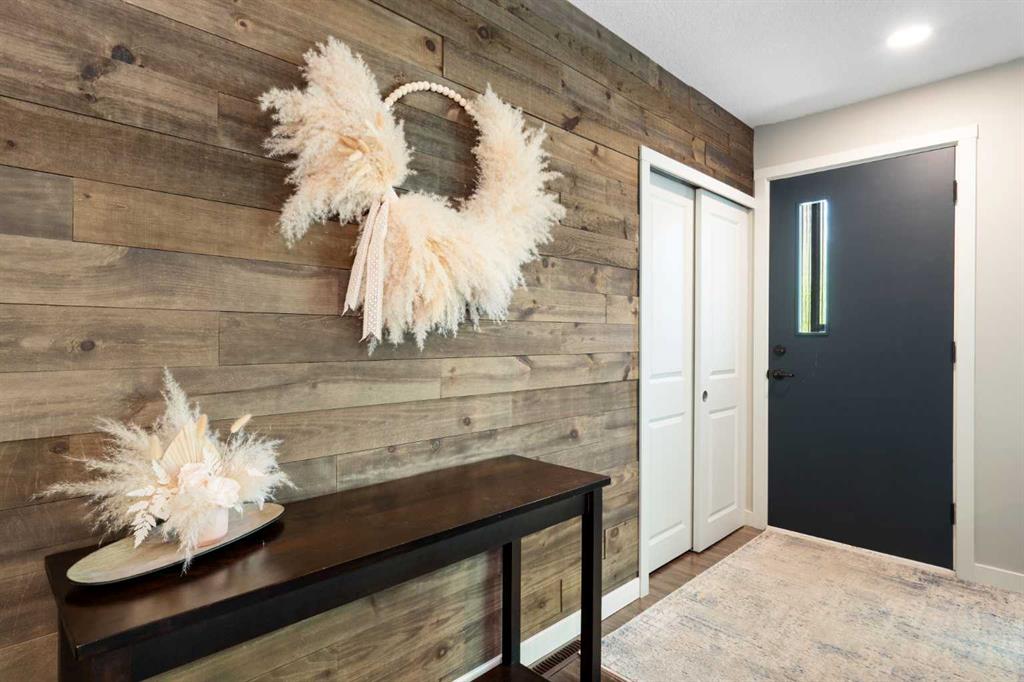 Third View of 3123 Brentwood Boulevard NW, Brentwood, Calgary, Alberta, T2L 1L9