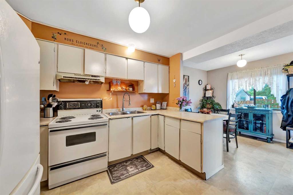 Fourth View of 4, 17 3 Avenue SE, NONE, Marshall, Saskatchewan, S0M 1R0