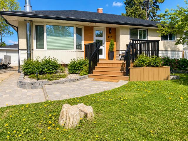 111 WILLOW Drive , A2316653, Alberta,
