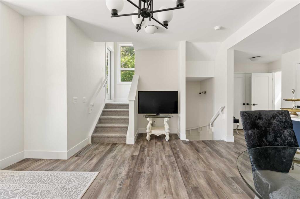 Fifth View of 2851 12 Avenue SW, Shaganappi, Calgary, Alberta, T3C 3Y7