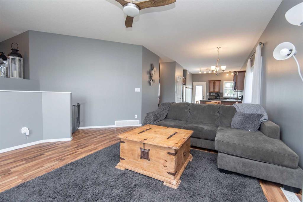 Fifth View of 6 Castella Crescent , Clearview Extension, Red Deer, Alberta, T4P 0L4