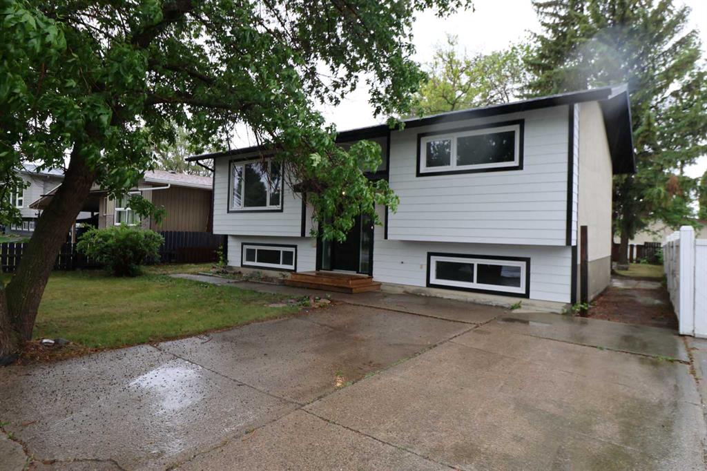 Third View of 1816 11 st  , NONE, Coaldale, Alberta, T1M 1A6