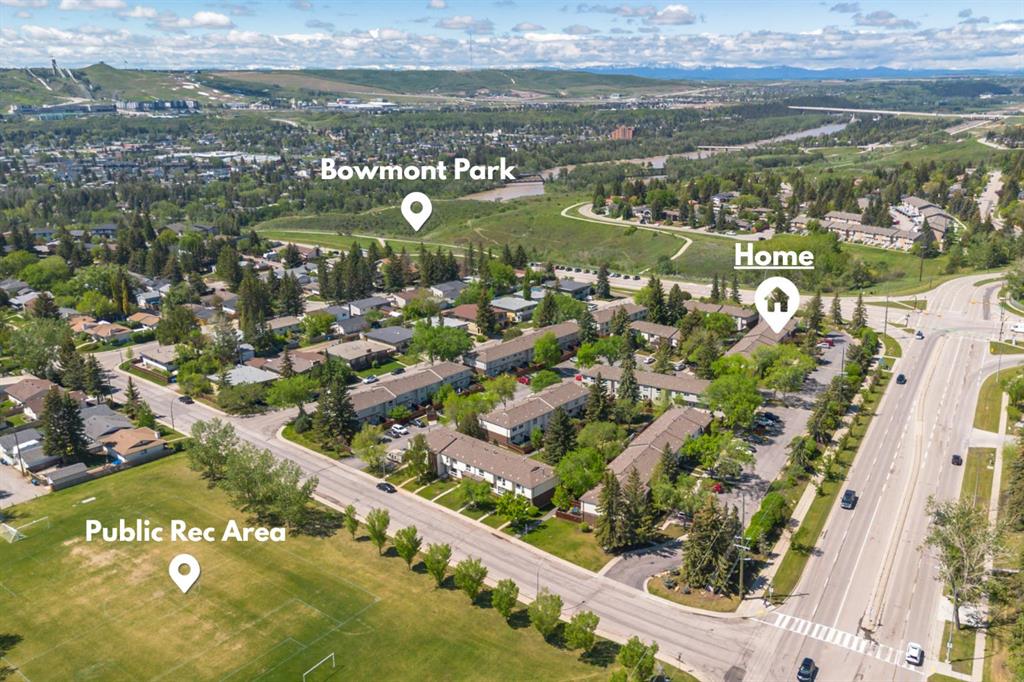 Third View of 31, 5625 Silverdale Drive NW, Silver Springs, Calgary, Alberta, T3B 4N5