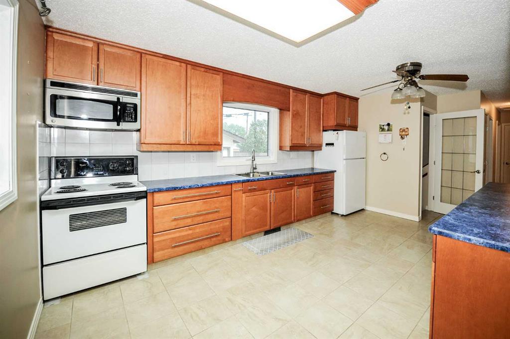 Third View of 4513 67 Street , Marler, Camrose, Alberta, T4V 2P8