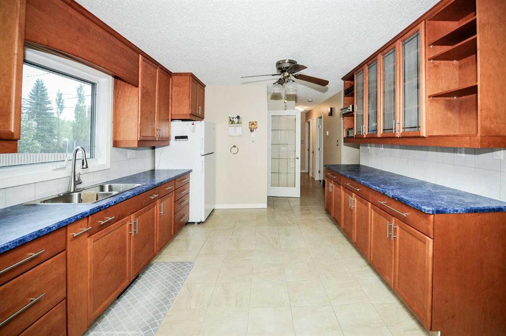 Fourth View of 4513 67 Street , Marler, Camrose, Alberta, T4V 2P8