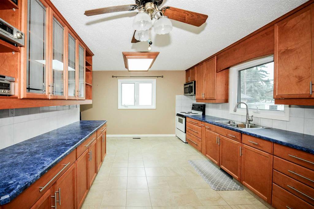 Fifth View of 4513 67 Street , Marler, Camrose, Alberta, T4V 2P8