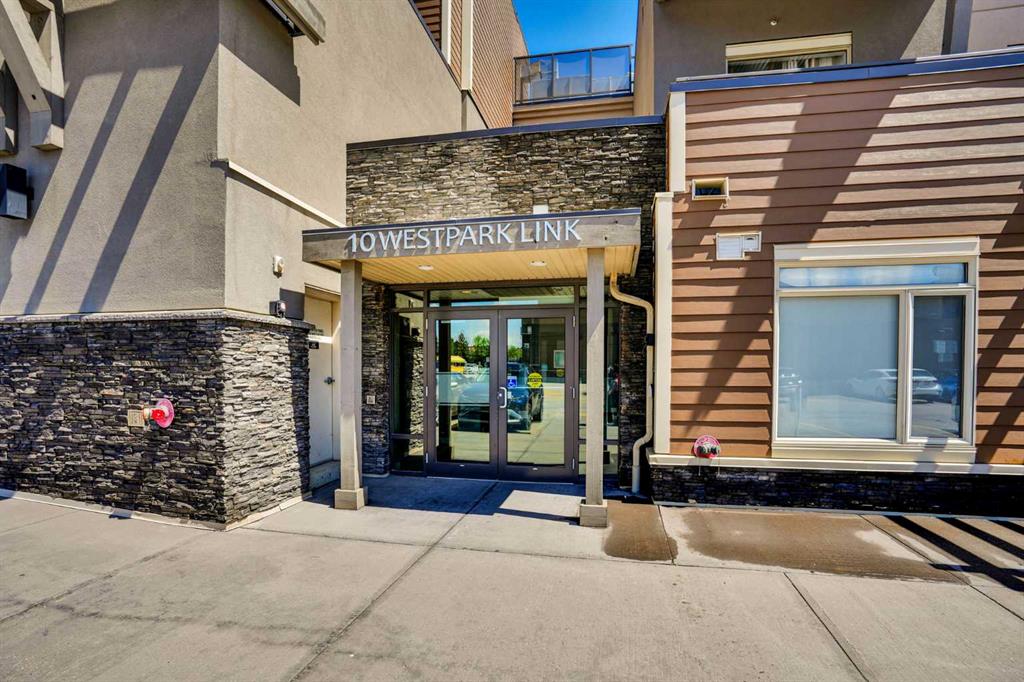 Fifth View of 201, 10 Westpark Link SW, West Springs, Calgary, Alberta, T3H 0Y5