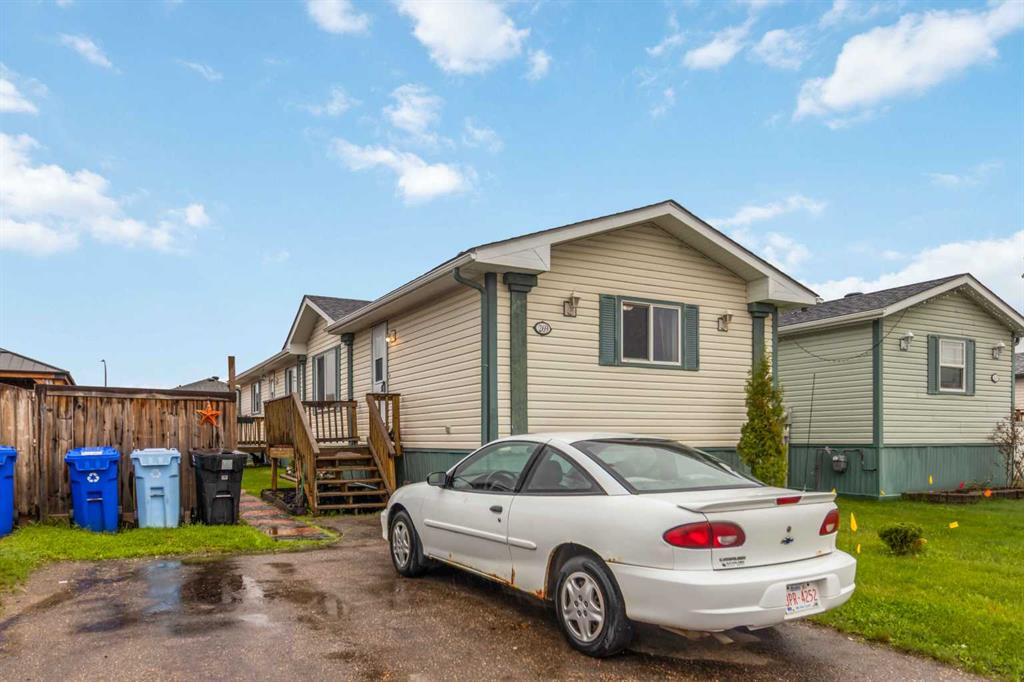 269 MCKINLAY Crescent , A2316879, Alberta,