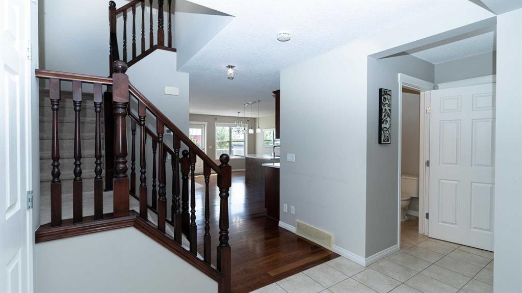 Fifth View of 247 Taralake Way NE, Taradale, Calgary, Alberta, T3J 0E8