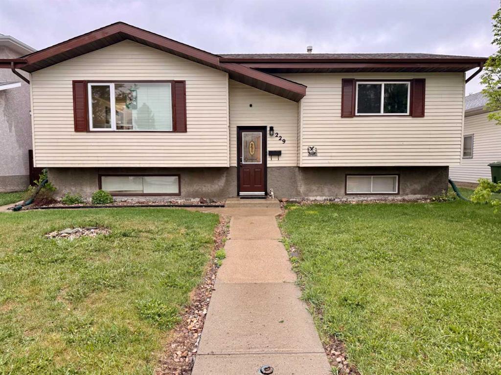229 Parkview Dr  , A2316913, Alberta,