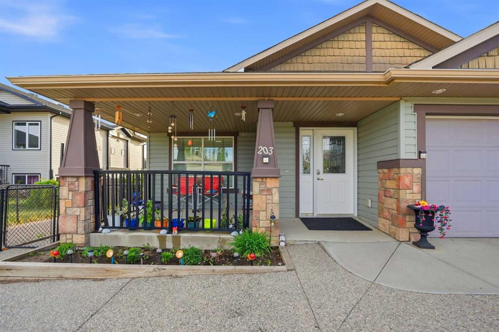 Third View of 203 Hillcrest Boulevard , Hillview Estates, Strathmore, Alberta, T1P 0A3